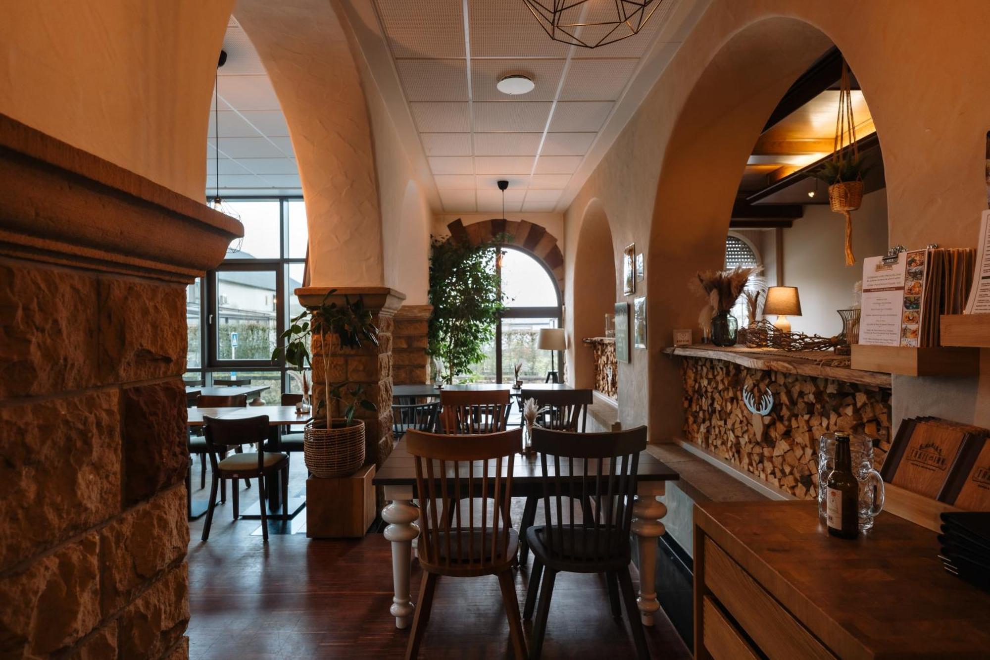 Trail-Inn Natur & Sporthotel Бердорф Екстериор снимка