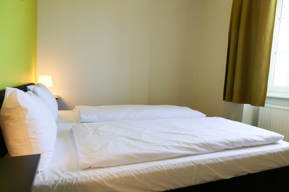 Trail-Inn Natur & Sporthotel Бердорф Екстериор снимка